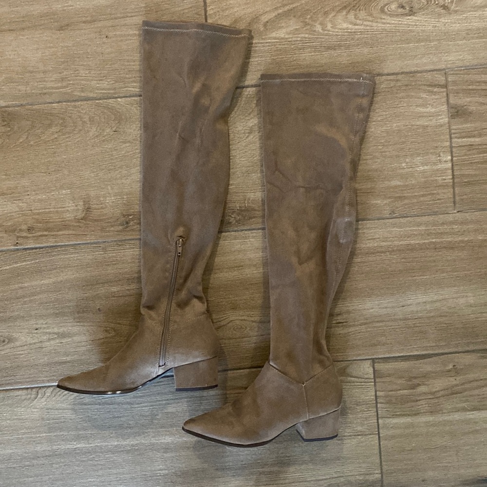 Steve Madden Knee high brown boots